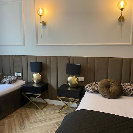 Family&Business Sauna Tężnia Apartments No13 Leśny nad Zalewem z Tarasem i Garażem oraz możliwością wyżywienia - Exclusive New! Kielce Zewnętrze zdjęcie
